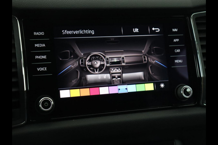 Škoda Kodiaq 1.5 TSI Business Edition | Trekhaak | Camera | Carplay | Navigatie | Half leder | Climate control | Cruise control | Full LED
