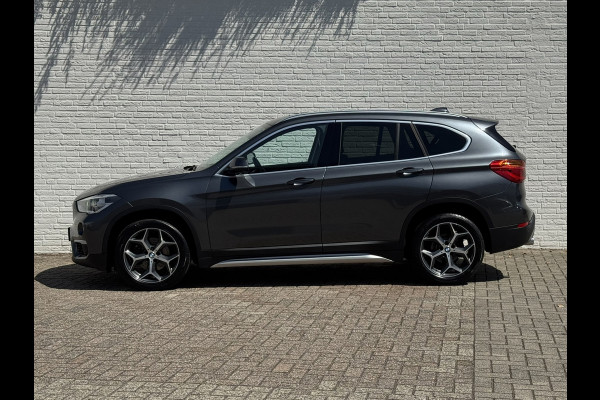 BMW X1 SDrive18i High Executive M-sport Panorama Led Keyless Leder+verwarming Cruise