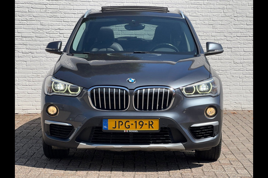 BMW X1 SDrive18i High Executive M-sport Panorama Led Keyless Leder+verwarming Cruise