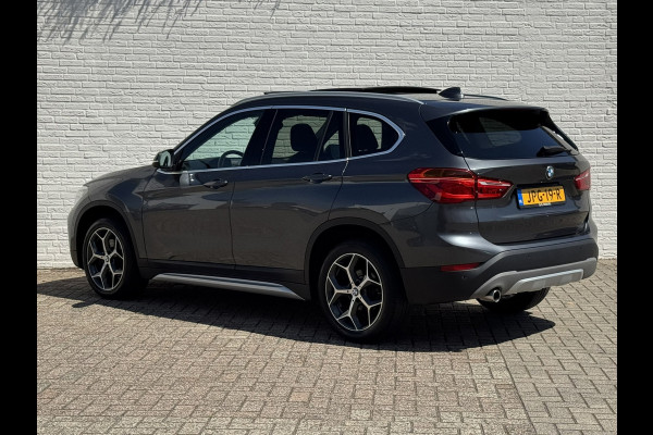 BMW X1 SDrive18i High Executive M-sport Panorama Led Keyless Leder+verwarming Cruise