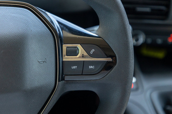 Peugeot Partner 1.2 PureTech Premium Airco I Cruise I Android I CarPlay I Parkeersensoren I Navigatie I NAP I NL Auto I 1e Eig