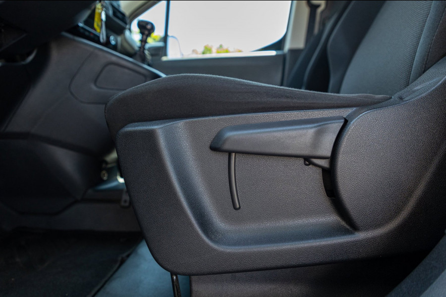 Peugeot Partner 1.2 PureTech Premium Airco I Cruise I Android I CarPlay I Parkeersensoren I Navigatie I NAP I NL Auto I 1e Eig