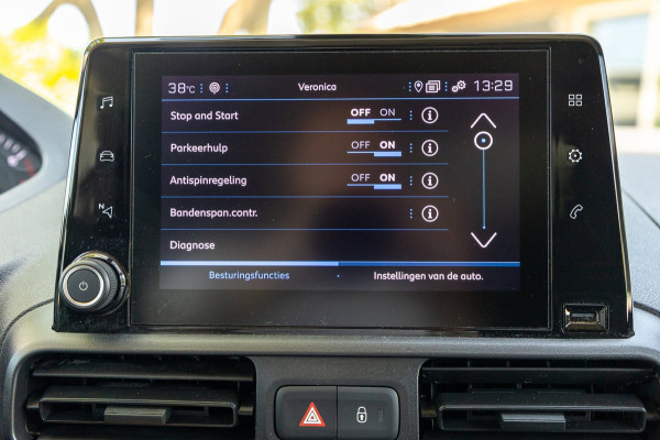 Peugeot Partner 1.2 PureTech Premium Airco I Cruise I Android I CarPlay I Parkeersensoren I Navigatie I NAP I NL Auto I 1e Eig