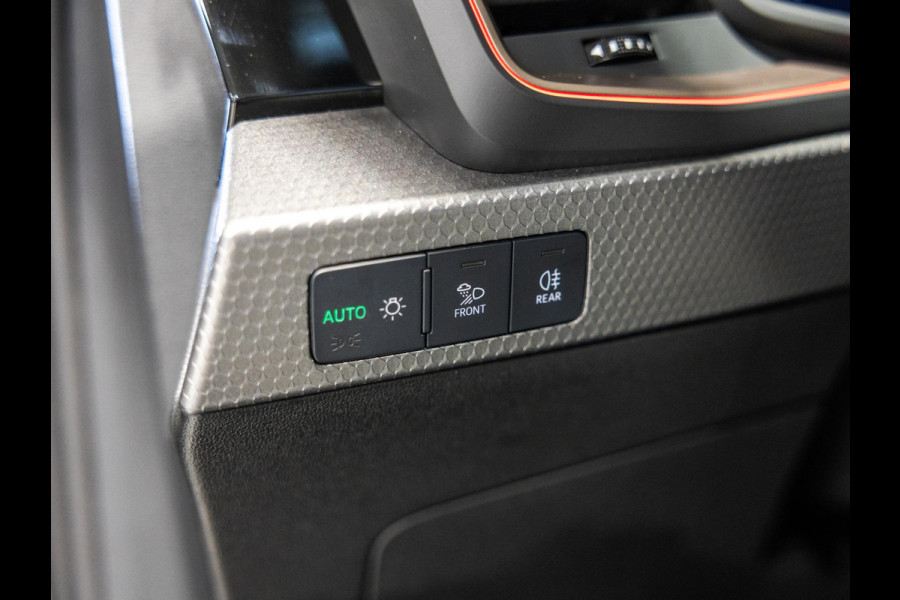 Audi A1 Sportback 40 TFSI edition one 200 pk / Bang & Olufsen / Stoelverwarming / Lederen bekleding / Apple carplay / Airco