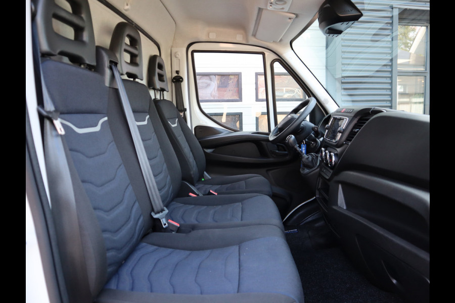 Iveco Daily 35S14 136pk Euro 6 Bakwagen - Dhollandia Klep + Zijdeur - Airco - Camera