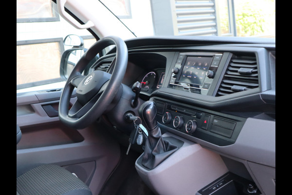 Volkswagen Transporter 2.0 TDI 150pk Automaat Euro 6 - Cruise - Camera - Trekhaak