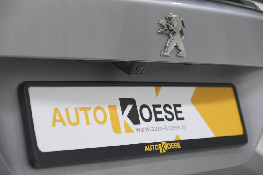 Peugeot 2008 PureTech 130 PK Allure Pack | Trekhaak | Camera | Adaptieve Cruise control | Keyless Entry | Apple Carplay