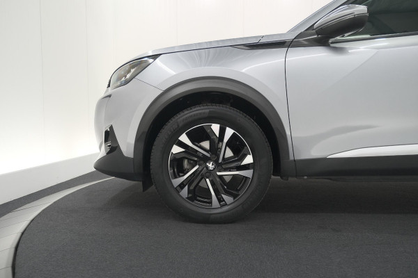 Peugeot 2008 PureTech 130 PK Allure Pack | Trekhaak | Camera | Adaptieve Cruise control | Keyless Entry | Apple Carplay