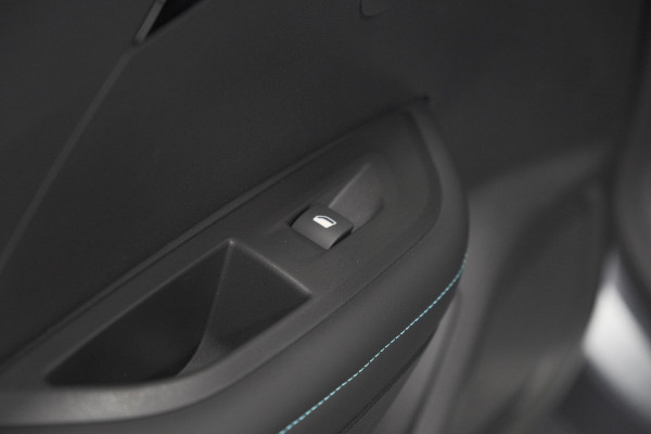 Peugeot 2008 PureTech 130 PK Allure Pack | Trekhaak | Camera | Adaptieve Cruise control | Keyless Entry | Apple Carplay