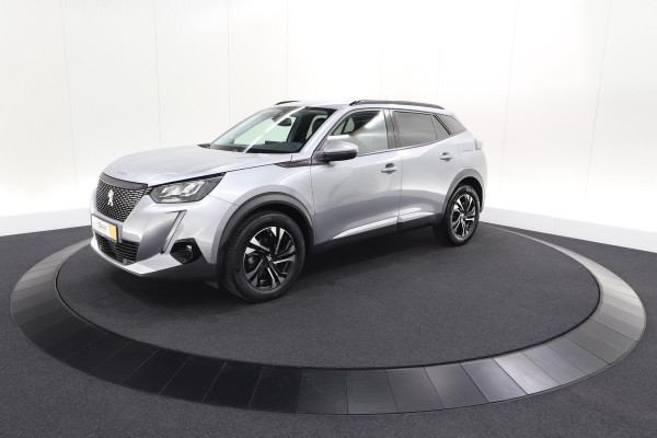 Peugeot 2008 PureTech 130 PK Allure Pack | Trekhaak | Camera | Adaptieve Cruise control | Keyless Entry | Apple Carplay