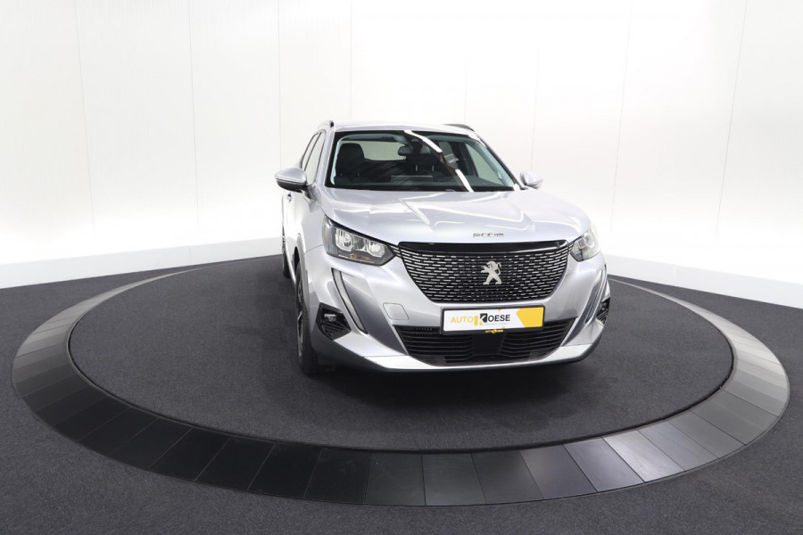 Peugeot 2008 PureTech 130 PK Allure Pack | Trekhaak | Camera | Adaptieve Cruise control | Keyless Entry | Apple Carplay