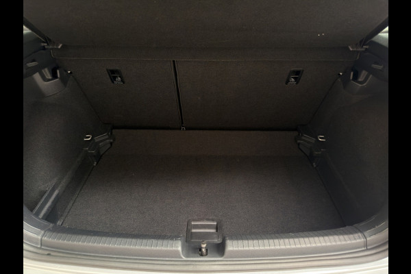 Volkswagen Polo 1.0 TSI Life 2022 Facelift|ACC|Trekhaak|Virtual Cockpit|