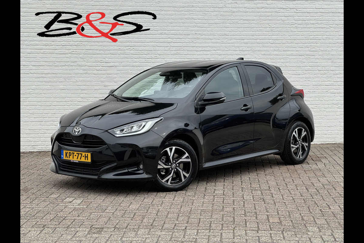 Toyota Yaris 1.5 Hybrid Camera CarPlay Adaptieve cruise Clima DAB radio