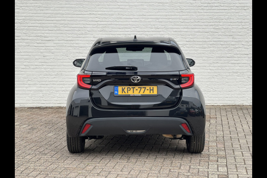 Toyota Yaris 1.5 Hybrid Camera CarPlay Adaptieve cruise Clima DAB radio