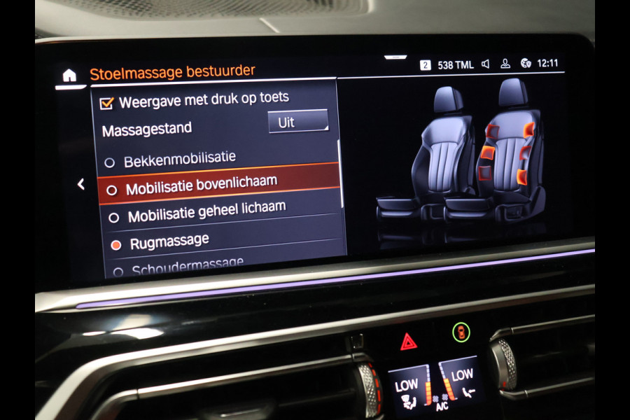 BMW X7 xDrive40i High Executive [SCHUIFKANTELDAK, 7-PERSOONS, BMW LASERLICHT, HEAD-UP, APPLE CARPLAY, SOFTCLOSE, ANDROID, LUCHTVERING, MASSAGESTOELEN, MEMORY SEATS, STOELVERWARMING V+A, VOL LEDER, CAMERA, ELEKTRISCHE ACHTER