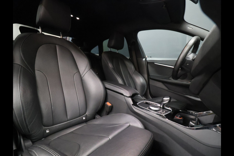BMW 2 Serie Gran Coupé 218i High Executive Edition M Sport [APPLE CARPLAY, ANDROID, STOELVERWARMING, ADAPTIVE LED, VOL LEDER, DIGITAL DASH, PDC V+A, DRIVING ASSISTANT, CRUISE CONTROL, GROOT NAVIGATIE, CLIMATE CONTROL, NIEUWSTAAT]