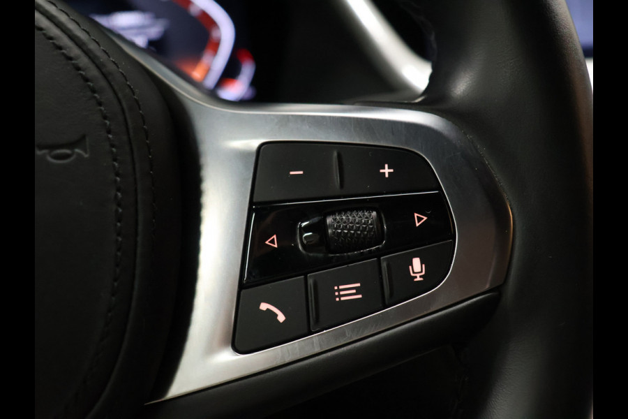 BMW 2 Serie Gran Coupé 218i High Executive Edition M Sport [APPLE CARPLAY, ANDROID, STOELVERWARMING, ADAPTIVE LED, VOL LEDER, DIGITAL DASH, PDC V+A, DRIVING ASSISTANT, CRUISE CONTROL, GROOT NAVIGATIE, CLIMATE CONTROL, NIEUWSTAAT]