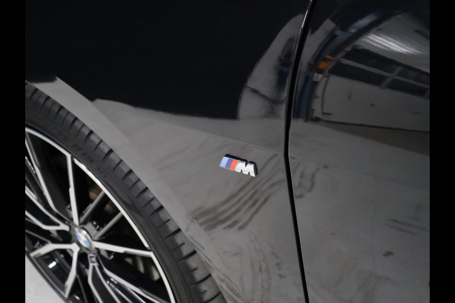 BMW 2 Serie Gran Coupé 218i High Executive Edition M Sport [APPLE CARPLAY, ANDROID, STOELVERWARMING, ADAPTIVE LED, VOL LEDER, DIGITAL DASH, PDC V+A, DRIVING ASSISTANT, CRUISE CONTROL, GROOT NAVIGATIE, CLIMATE CONTROL, NIEUWSTAAT]