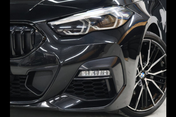 BMW 2 Serie Gran Coupé 218i High Executive Edition M Sport [APPLE CARPLAY, ANDROID, STOELVERWARMING, ADAPTIVE LED, VOL LEDER, DIGITAL DASH, PDC V+A, DRIVING ASSISTANT, CRUISE CONTROL, GROOT NAVIGATIE, CLIMATE CONTROL, NIEUWSTAAT]