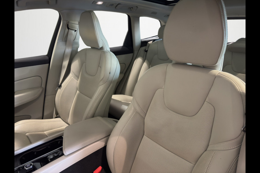 Volvo XC60 T6 Aut. Inscription ACC Leder Stoelverwarming Parkeercamera 340pk
