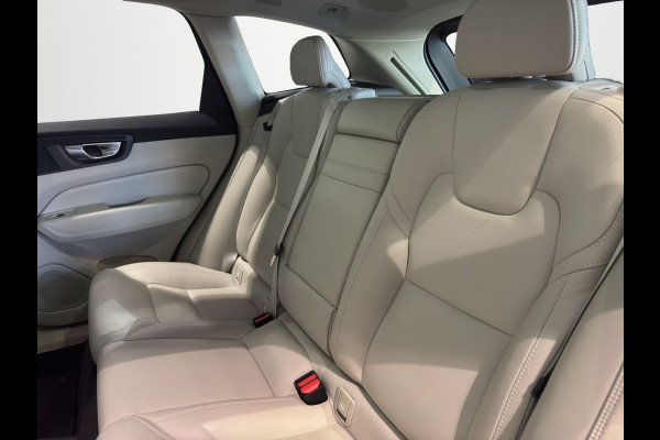 Volvo XC60 T6 Aut. Inscription ACC Leder Stoelverwarming Parkeercamera 340pk