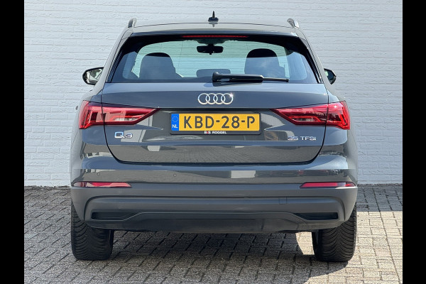 Audi Q3 35 TFSI S Line Pro Line Climate control Cruise LED Stoelverwarming Apple / Android Navi PDC voor/achter