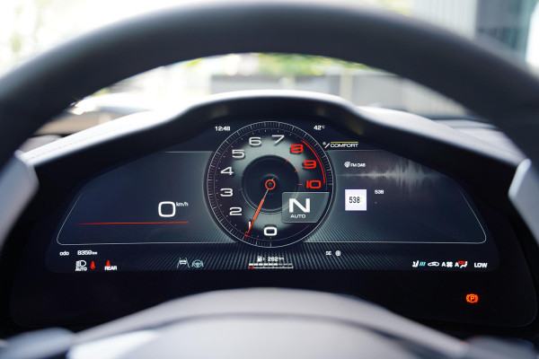 Ferrari Purosangue 6.5 V12 / NL-AUTO / BTW / Carbon / Massage / 8 D.Km