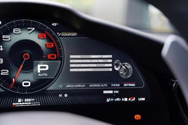 Ferrari Purosangue 6.5 V12 / NL-AUTO / BTW / Carbon / Massage / 8 D.Km
