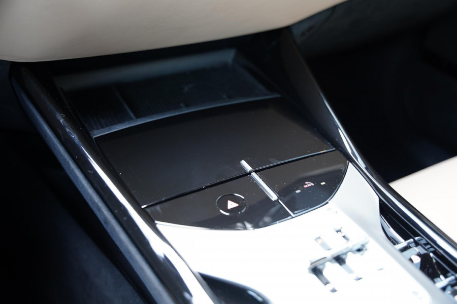 Ferrari Purosangue 6.5 V12 / NL-AUTO / BTW / Carbon / Massage / 8 D.Km