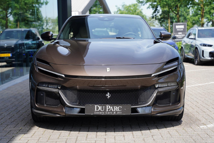 Ferrari Purosangue 6.5 V12 / NL-AUTO / BTW / Carbon / Massage / 8 D.Km