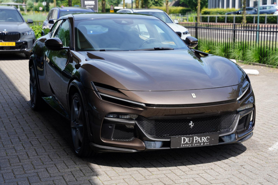 Ferrari Purosangue 6.5 V12 / NL-AUTO / BTW / Carbon / Massage / 8 D.Km