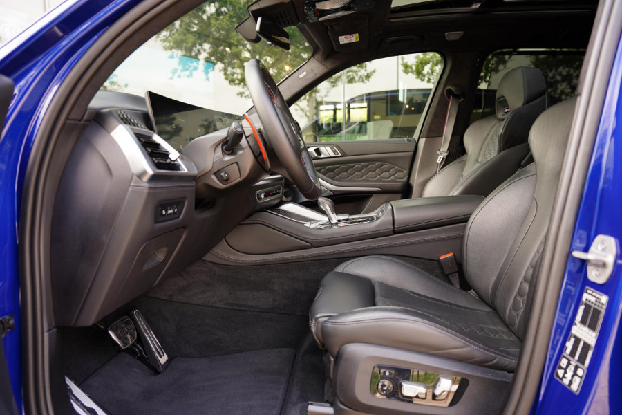 BMW X5 M Competition / NL-Auto / Bowers & Wilkins / Skylounge / Massage Stoelen
