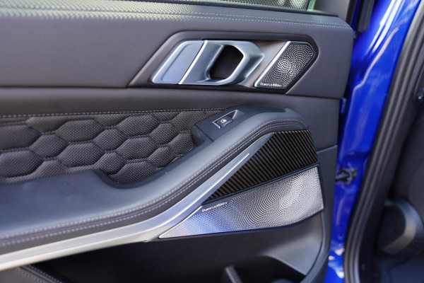 BMW X5 M Competition / NL-Auto / Bowers & Wilkins / Skylounge / Massage Stoelen