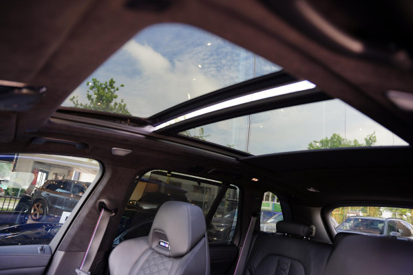 BMW X5 M Competition / NL-Auto / Bowers & Wilkins / Skylounge / Massage Stoelen