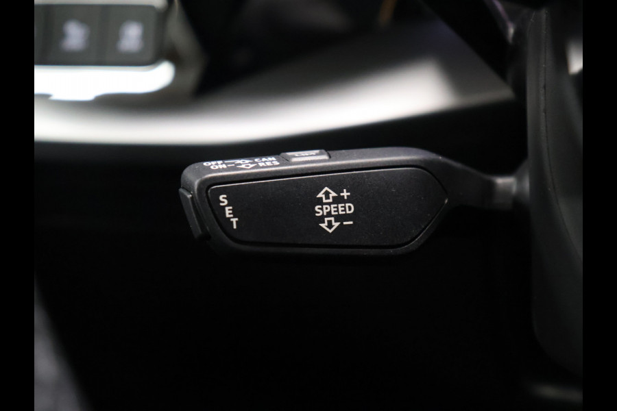 Audi A3 Limousine 30 TFSI Business edition [APPLE CARPLAY, VOL LEDER, FULL LED, DIGITAL DASH, KEYLESS, DRAADLOOS LADEN, SPORTSTOELEN, ANDROID, PDC ACHTER, CRUISE CONTROL, GROOT NAVIGATIE, CLIMATE CONTROL, NIEUWSTAAT]