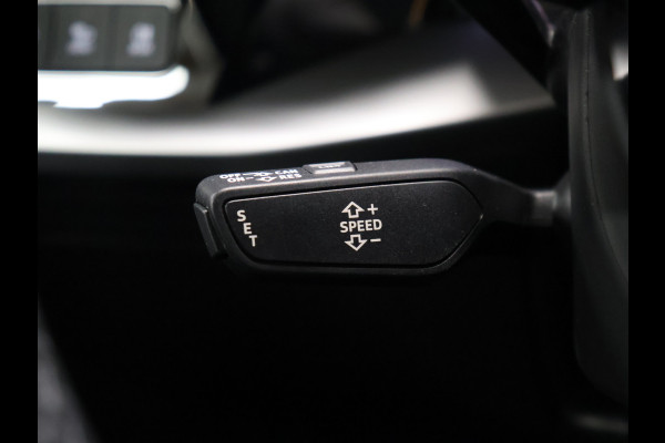 Audi A3 Limousine 30 TFSI Business edition [APPLE CARPLAY, VOL LEDER, FULL LED, DIGITAL DASH, KEYLESS, DRAADLOOS LADEN, SPORTSTOELEN, ANDROID, PDC ACHTER, CRUISE CONTROL, GROOT NAVIGATIE, CLIMATE CONTROL, NIEUWSTAAT]