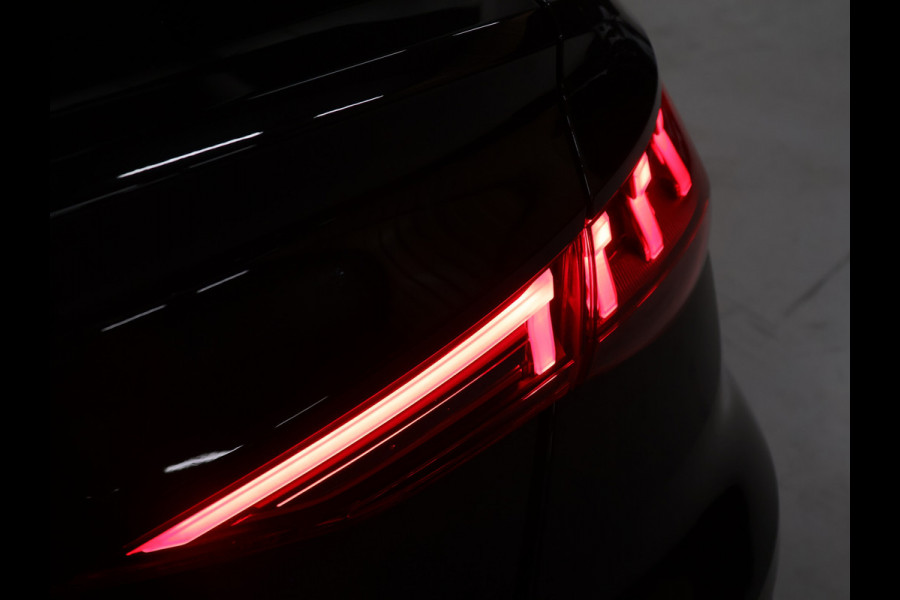 Audi A3 Limousine 30 TFSI Business edition [APPLE CARPLAY, VOL LEDER, FULL LED, DIGITAL DASH, KEYLESS, DRAADLOOS LADEN, SPORTSTOELEN, ANDROID, PDC ACHTER, CRUISE CONTROL, GROOT NAVIGATIE, CLIMATE CONTROL, NIEUWSTAAT]