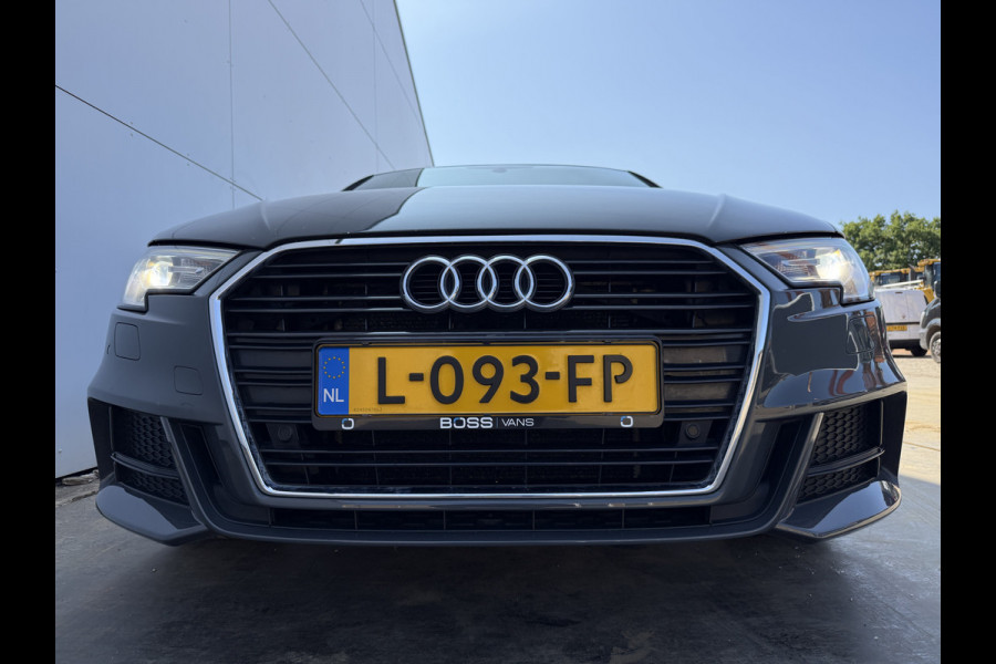 Audi A3 S-line 1.5 TFSI *Motor tikt* Automaat Climate Control Camera Navigatie Trekhaak Stoelverwarming Parkeersensoren