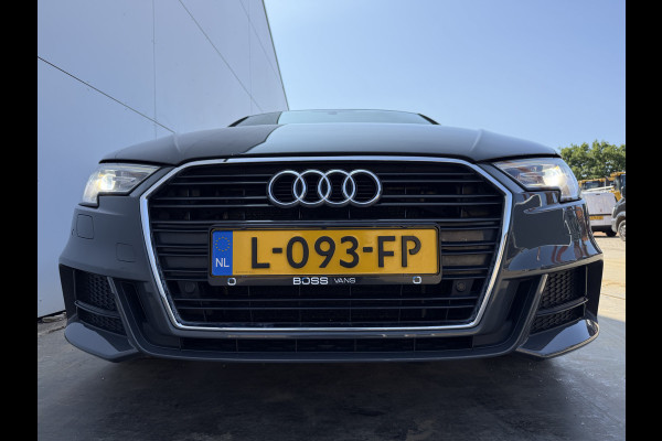 Audi A3 S-line 1.5 TFSI *Motor tikt* Automaat Climate Control Camera Navigatie Trekhaak Stoelverwarming Parkeersensoren