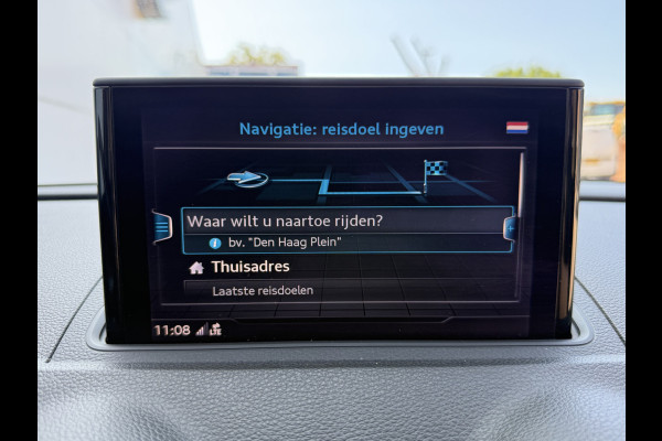 Audi A3 S-line 1.5 TFSI *Motor tikt* Automaat Climate Control Camera Navigatie Trekhaak Stoelverwarming Parkeersensoren