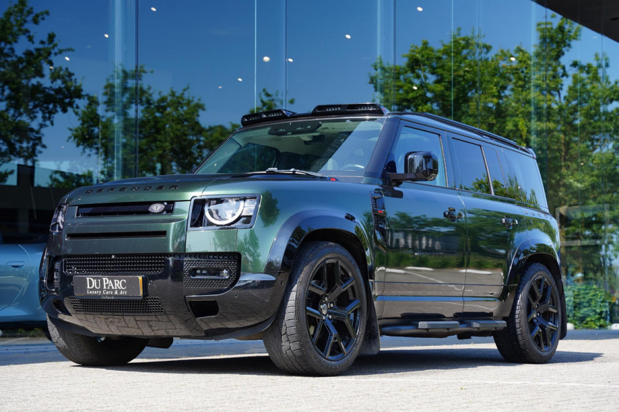 Land Rover Defender 110 / FULL URBAN PACK / Meridian / Panoramadak