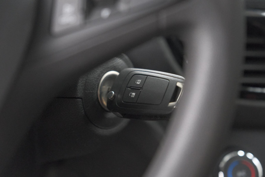 Opel KARL 1.0 Rocks Online Edition | Apple Carplay | Parkeersensoren | Navigatie | Cruise Control