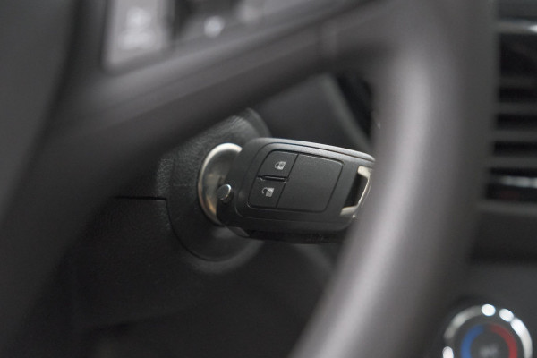 Opel KARL 1.0 Rocks Online Edition | Apple Carplay | Parkeersensoren | Navigatie | Cruise Control