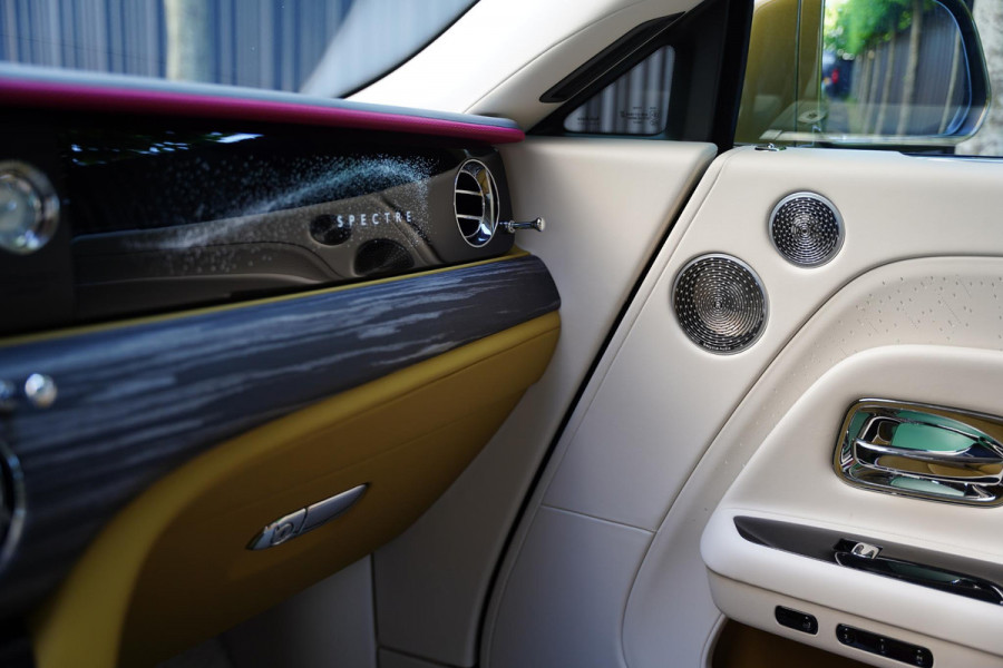 Rolls-Royce Spectre AWD 102 kWh / NL-Auto / Multicolor