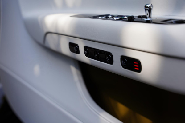 Rolls-Royce Spectre AWD 102 kWh / NL-Auto / Multicolor