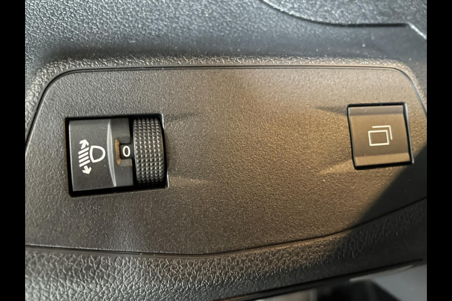 Peugeot Partner 1.5 BlueHDi 130PK Automaat L2 Navigatie Apple Carplay / Android Auto DAB trekhaak Cruise Control Airco Houten bekleding laadruimte