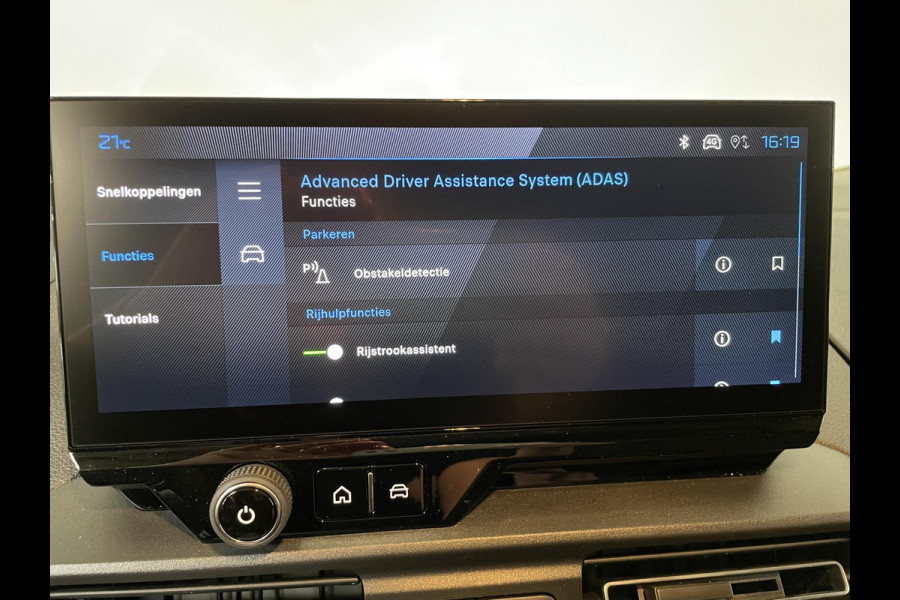 Peugeot Partner 1.5 BlueHDi 130PK Automaat L2 Navigatie Apple Carplay / Android Auto DAB trekhaak Cruise Control Airco Houten bekleding laadruimte