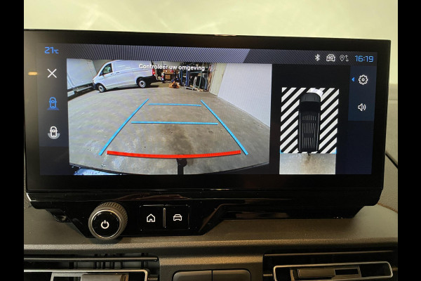 Peugeot Partner 1.5 BlueHDi 130PK Automaat L2 Navigatie Apple Carplay / Android Auto DAB trekhaak Cruise Control Airco Houten bekleding laadruimte