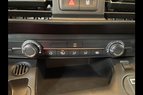 Peugeot Partner 1.5 BlueHDi 130PK Automaat L2 Navigatie Apple Carplay / Android Auto DAB trekhaak Cruise Control Airco Houten bekleding laadruimte