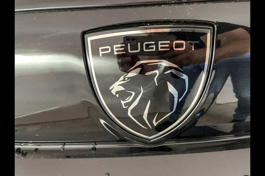 Peugeot Partner 1.5 BlueHDi 130PK Automaat L2 Navigatie Apple Carplay / Android Auto DAB trekhaak Cruise Control Airco Houten bekleding laadruimte